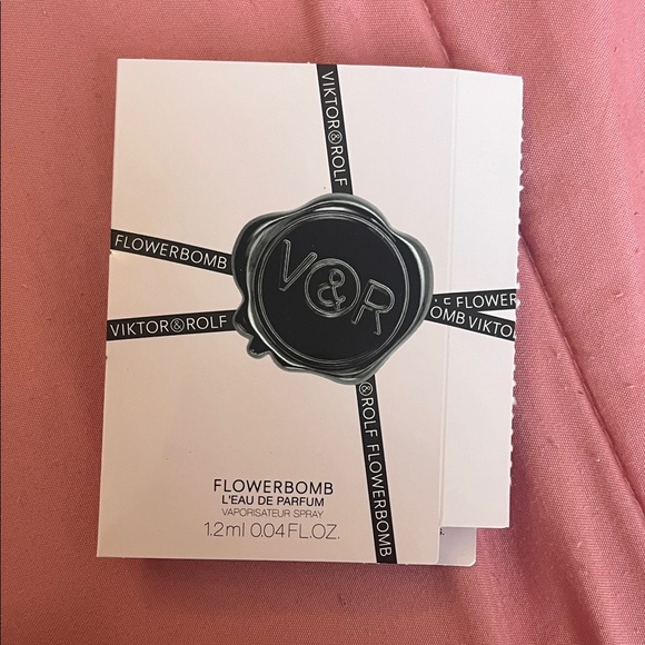 13 Assorted Fragrance Sample - Picture 9 of 14